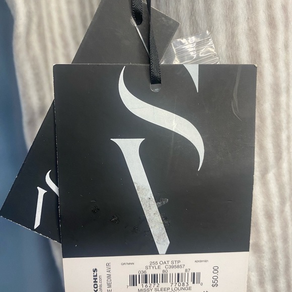 Simply Vera Vera Wang Cream and Beige 2 Piece Striped Pajama Set Size Medium NWT - Picture 7 of 8